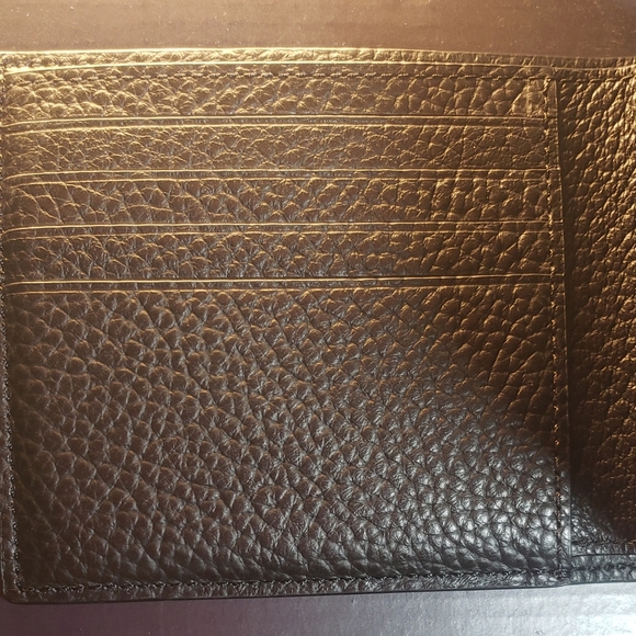 Coach x Marvel 3-in-1 Comic Book Spiderman Leather Wallet - Picture 5 of 6